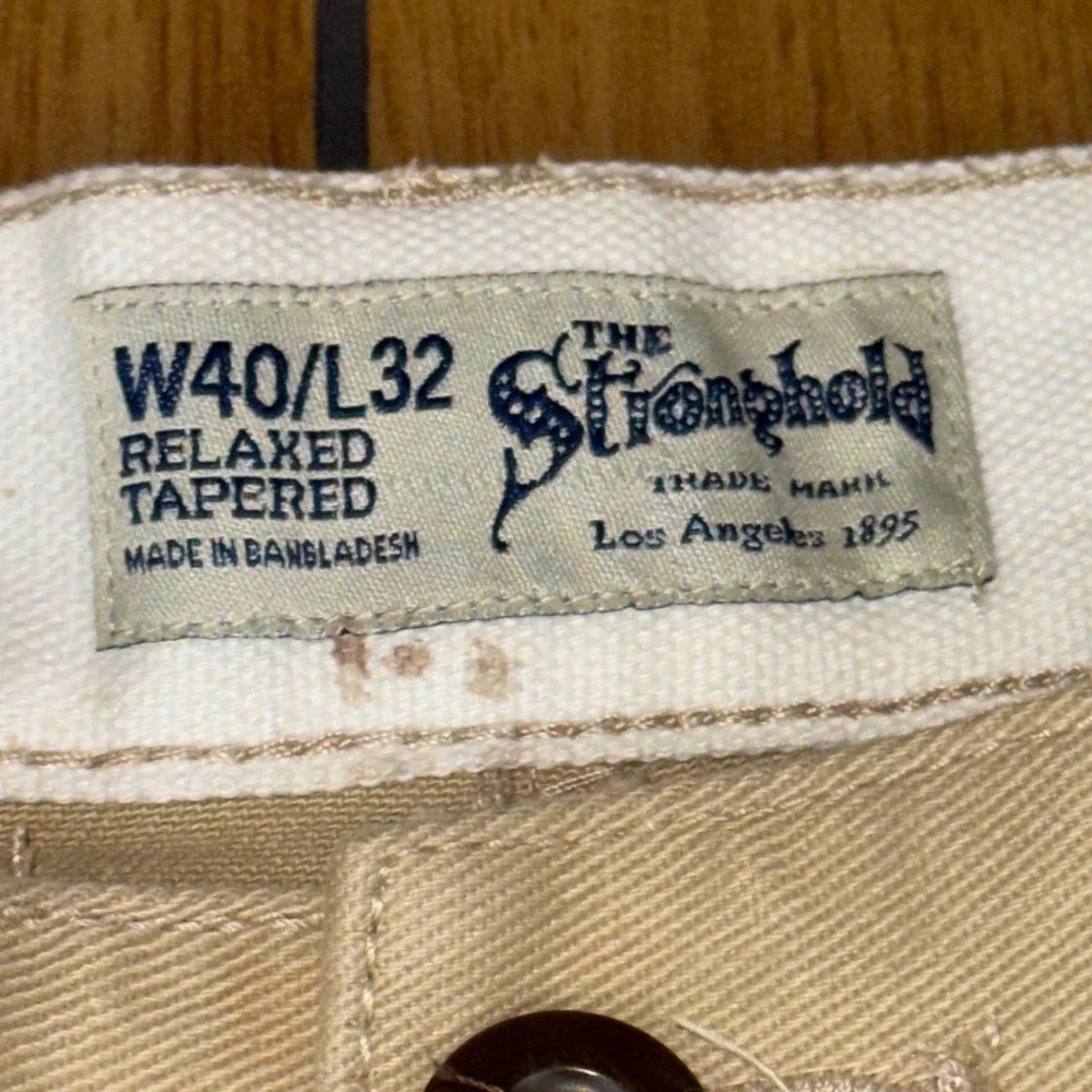The Stronghold‎ Relaxed Tapered Khaki Pants Mens W40 L32 Pleated Cotton